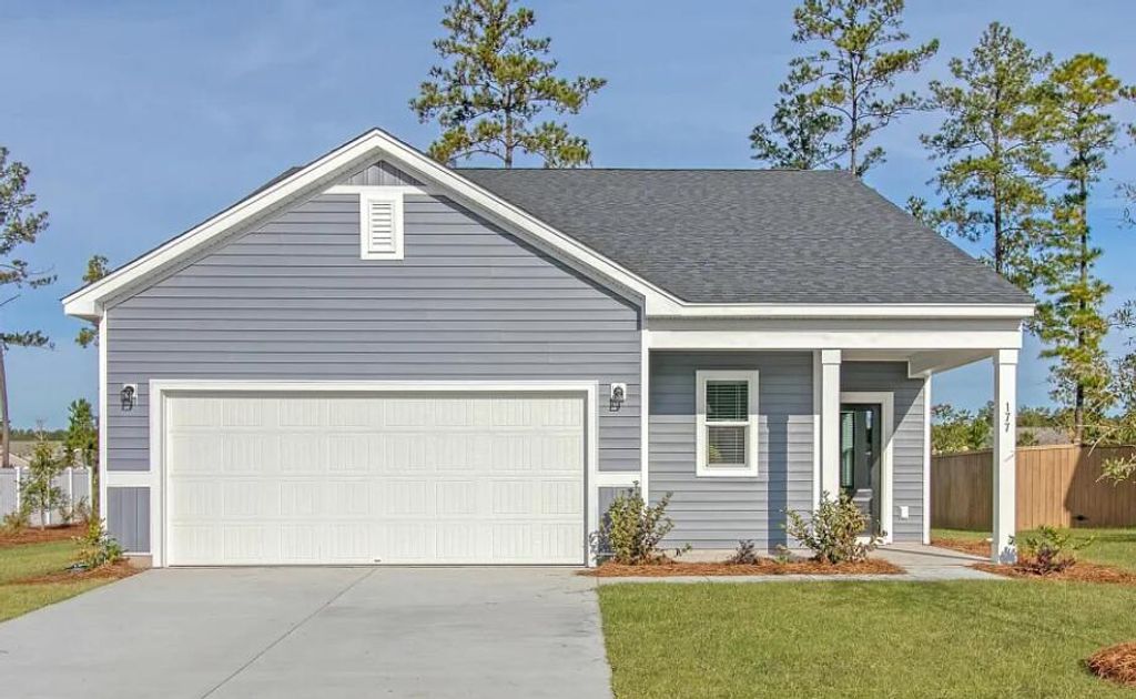 Photo of 4012 Lemon Grass Lane, Ravenel, SC 29470 (MLS # 26012712)