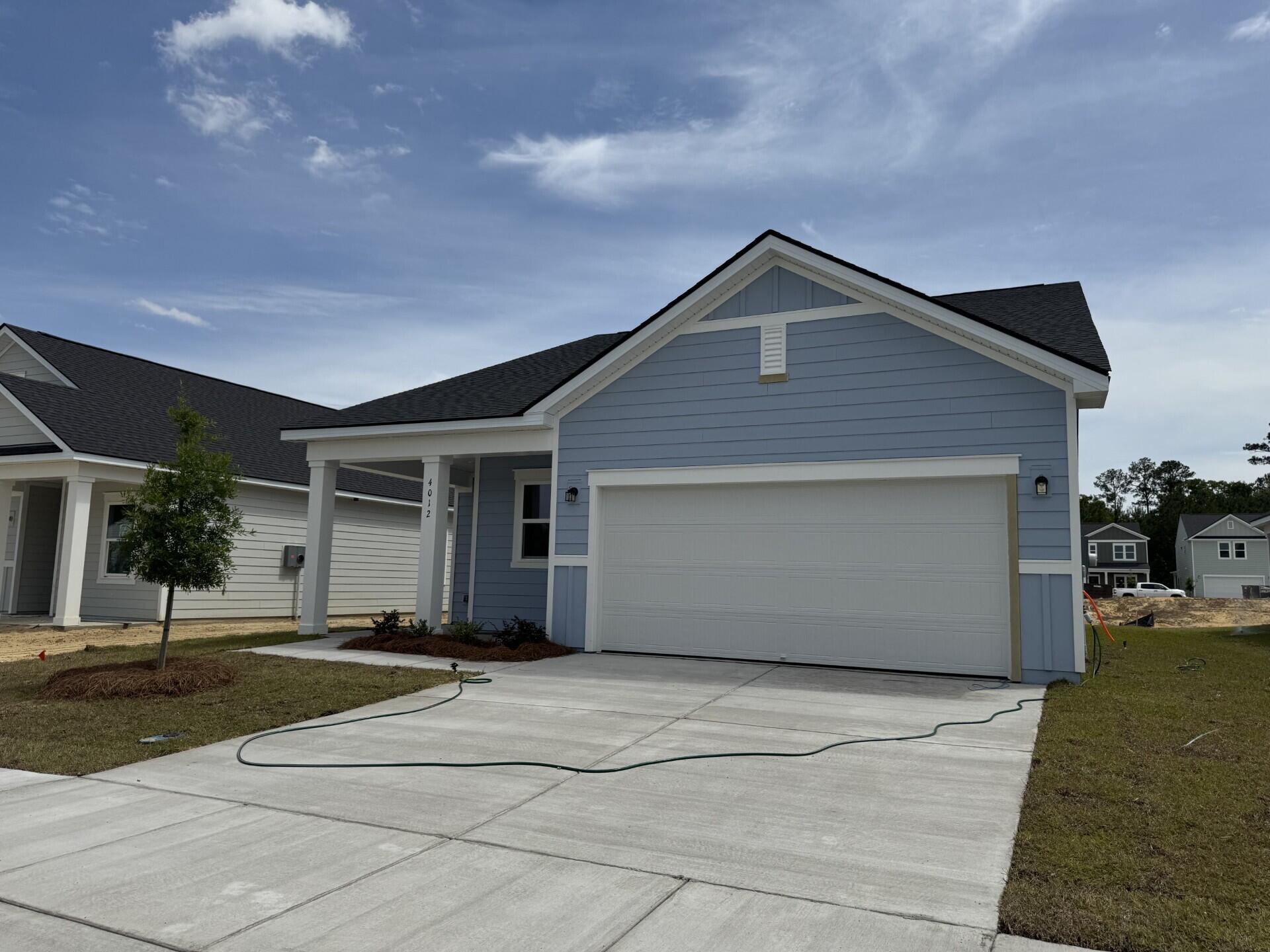 4012 Lemon Grass Lane