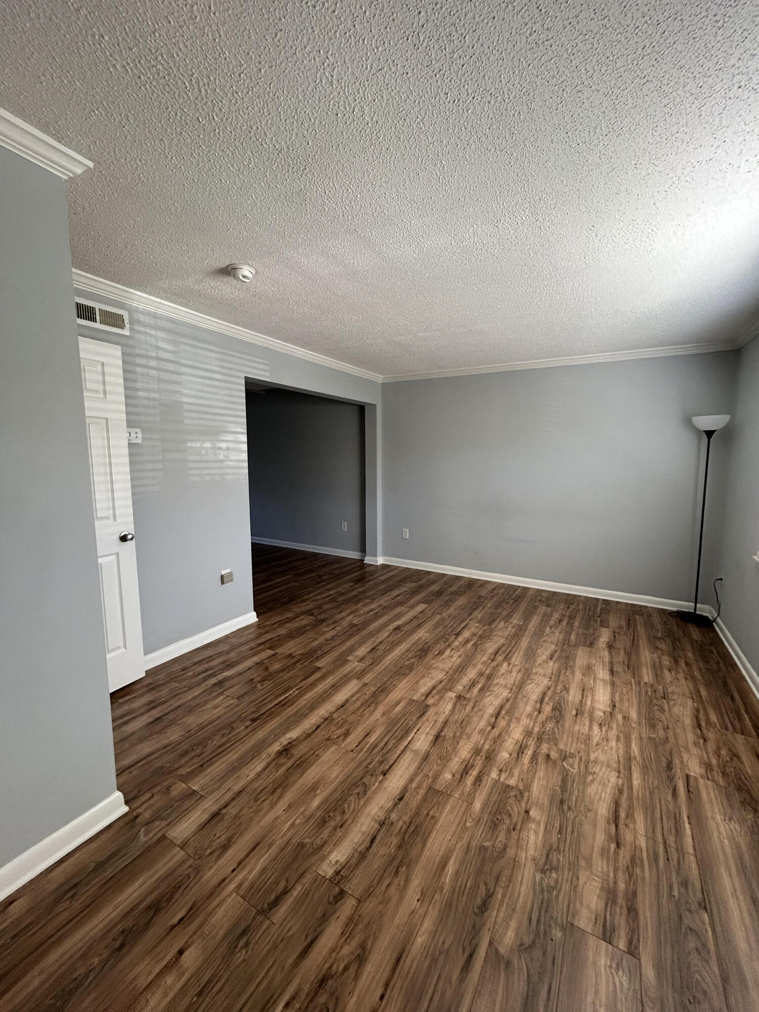 415 Parkdale Drive 6d