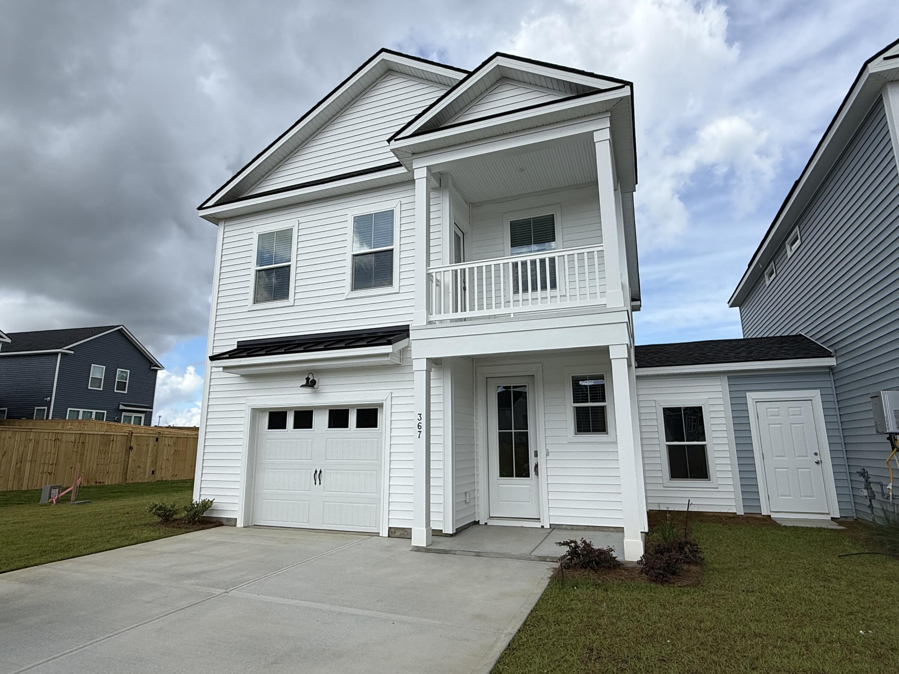 367 Chapman Circle