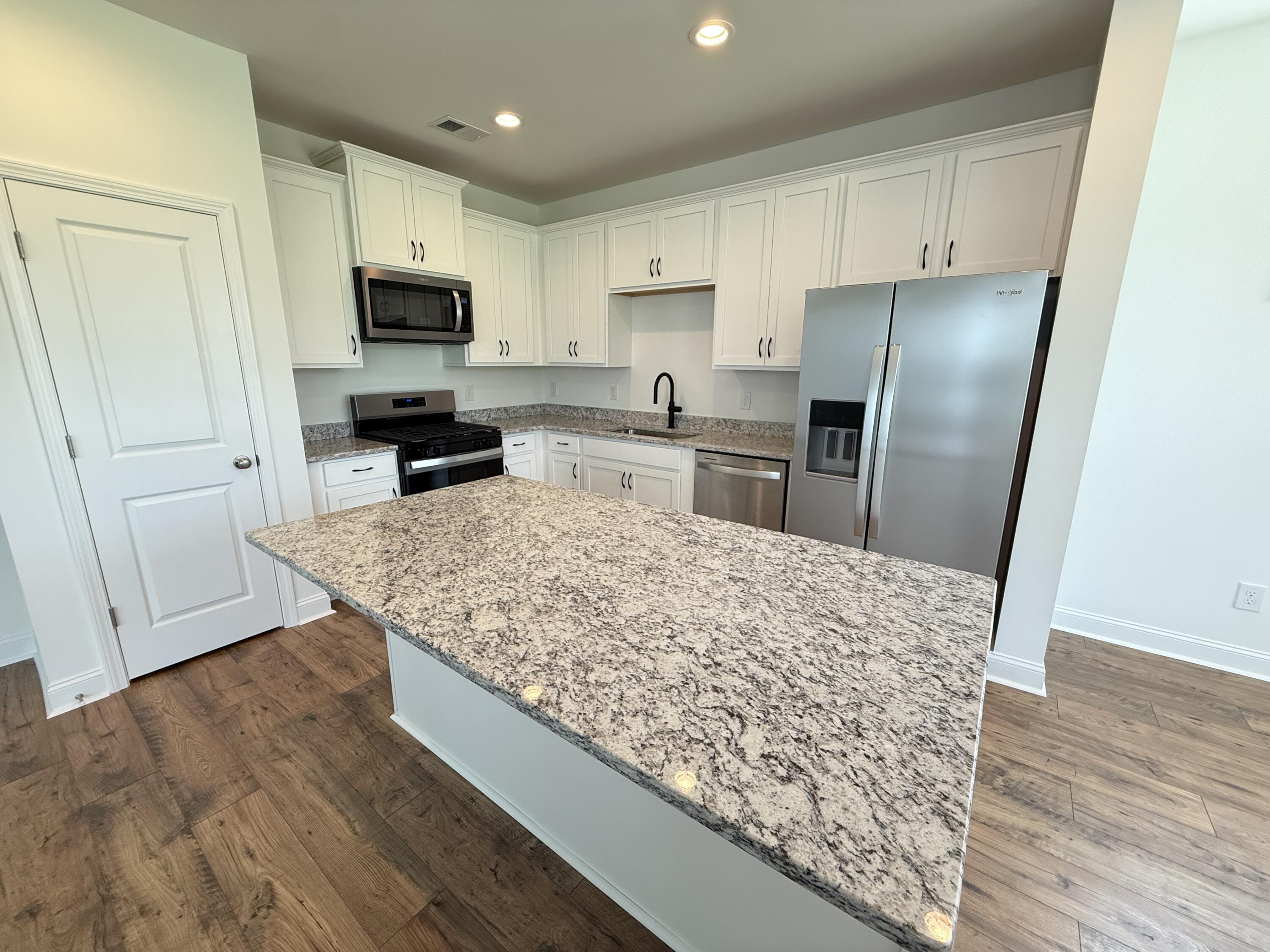 367 Chapman Circle