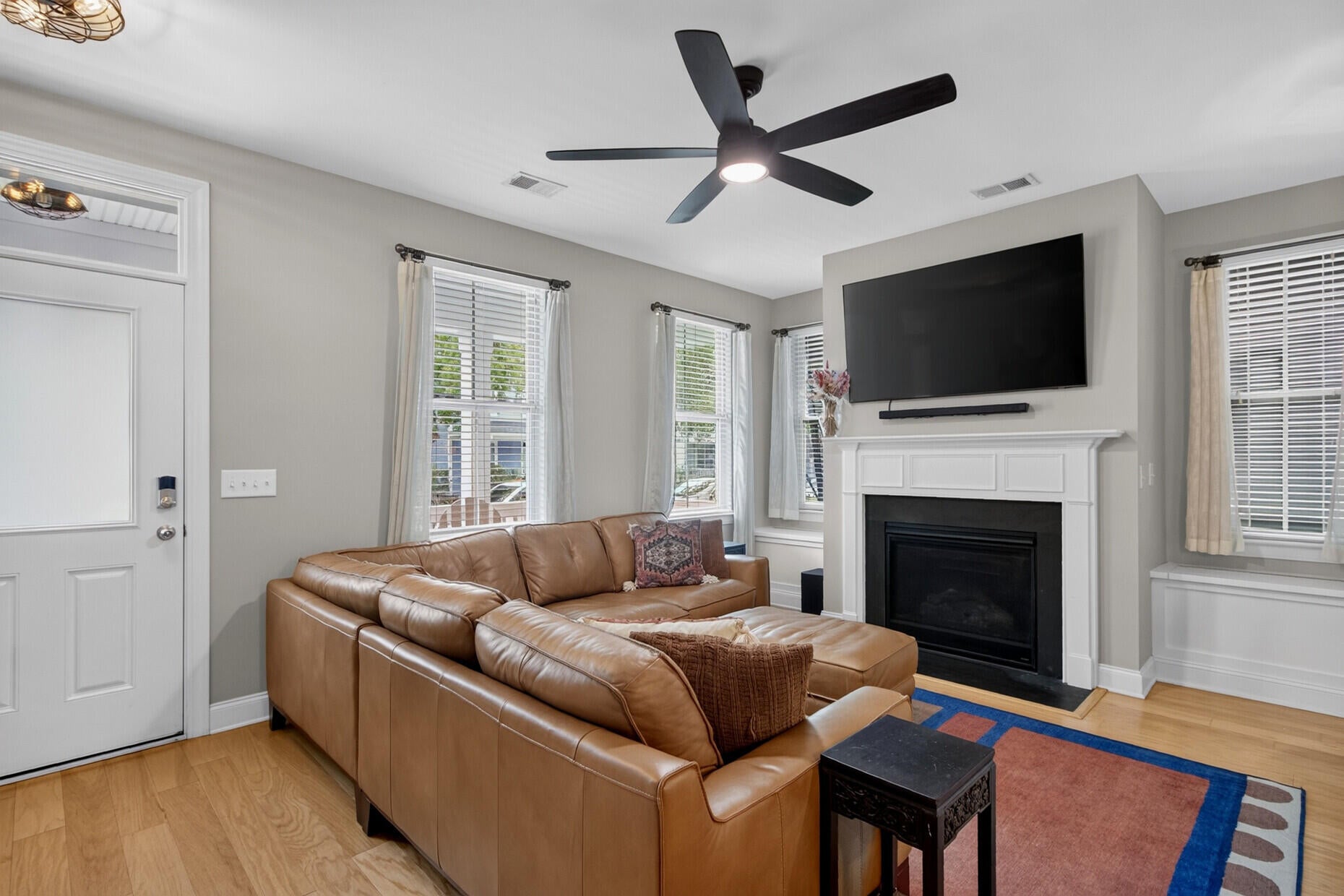 4943 W Liberty Park Circle