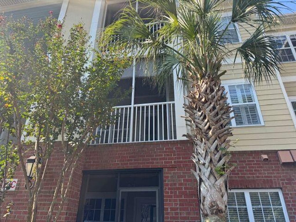 Photo of 1109 Basildon Road, Mount Pleasant, SC 29466 (MLS # 25025774)