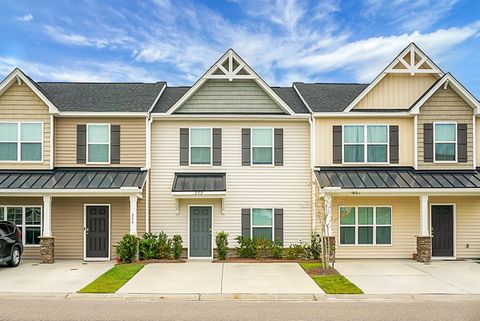 A home in Goose Creek