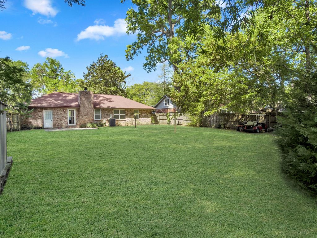 Photo of 742 Olney Road, Charleston, SC 29414 (MLS # 26009550)