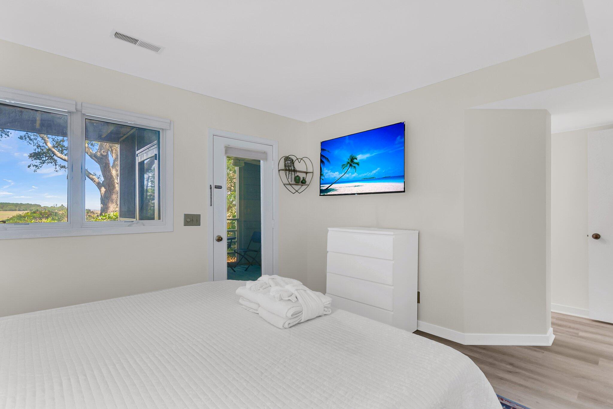 1723 Live Oak Park