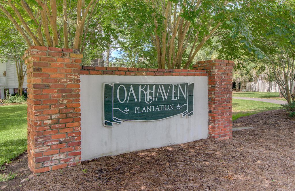 Photo of 1440 Oak Landing Road, Mount Pleasant, SC 29464 (MLS # 26006515)