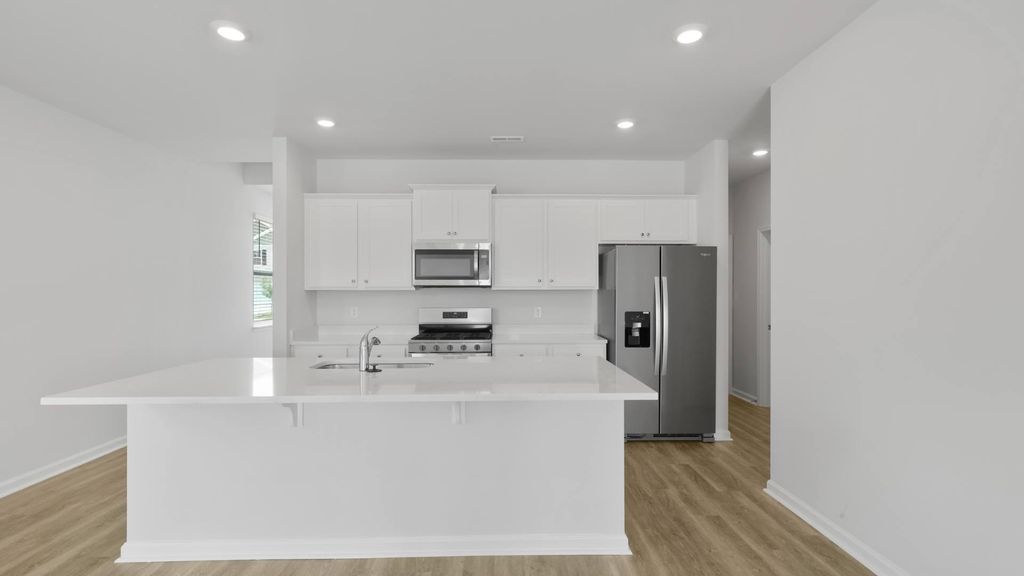 Photo of 1069 Forrest Creek Drive, Summerville, SC 29483 (MLS # 25027350)