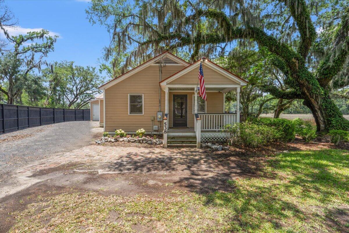 538 River Road