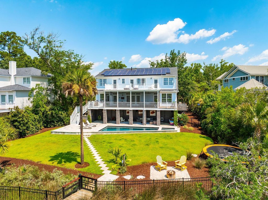 Photo of 2809 Parkers Landing Road, Mount Pleasant, SC 29466 (MLS # 26019284)