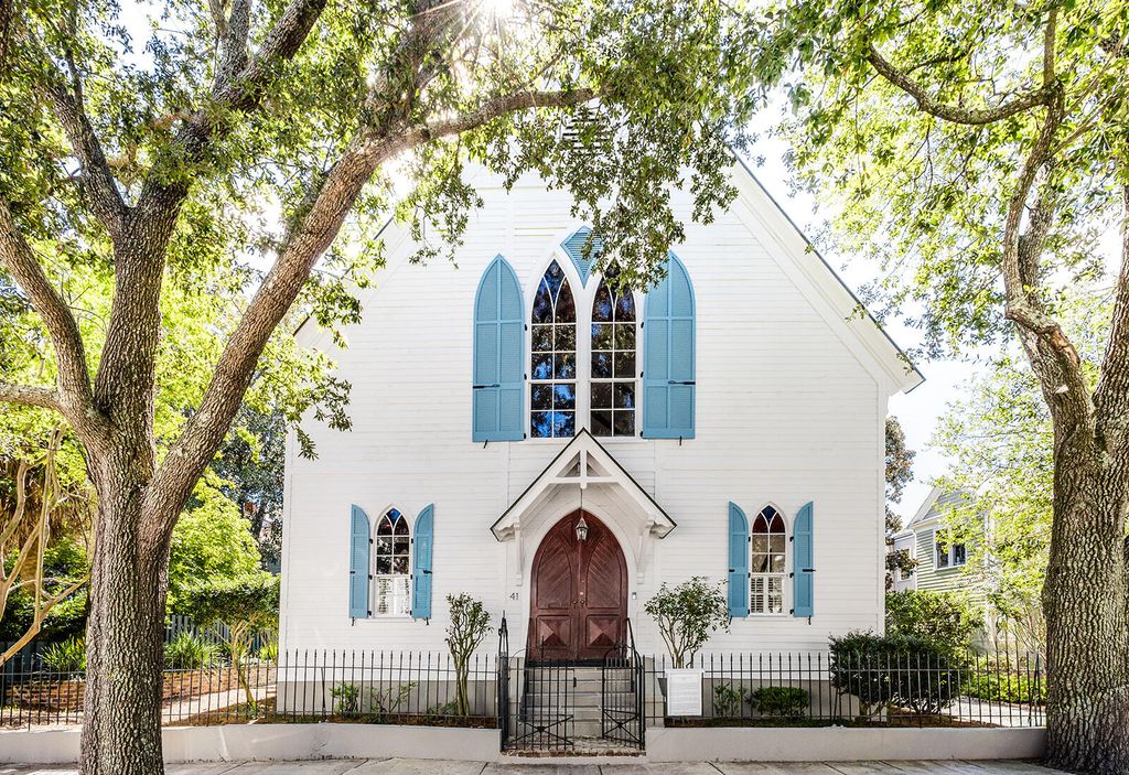 Photo of 41 Pitt Street, Charleston, SC 29401 (MLS # 25010838)