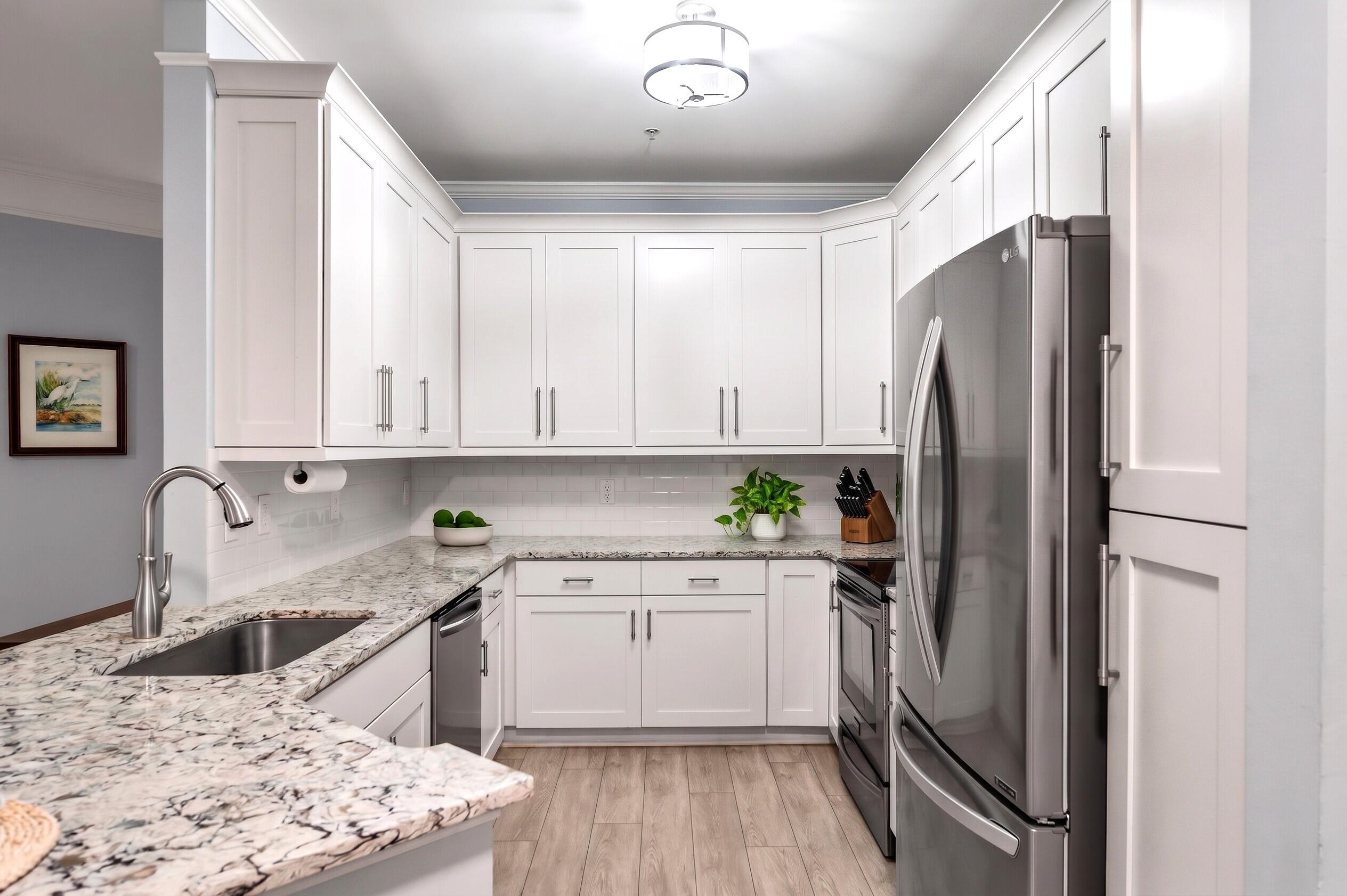 1025 Riverland Woods Place Apt 212