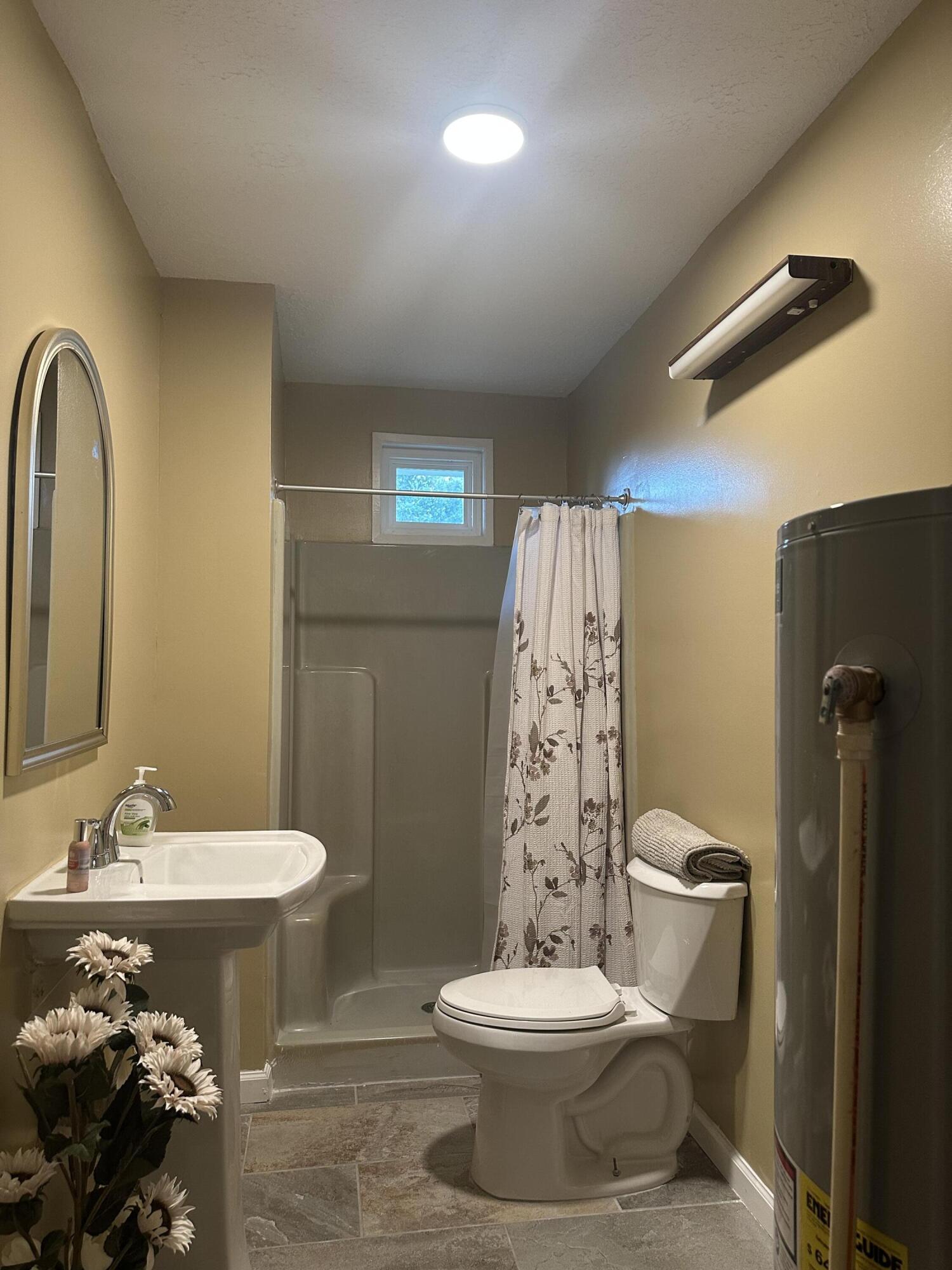 125 Cottonwood Drive