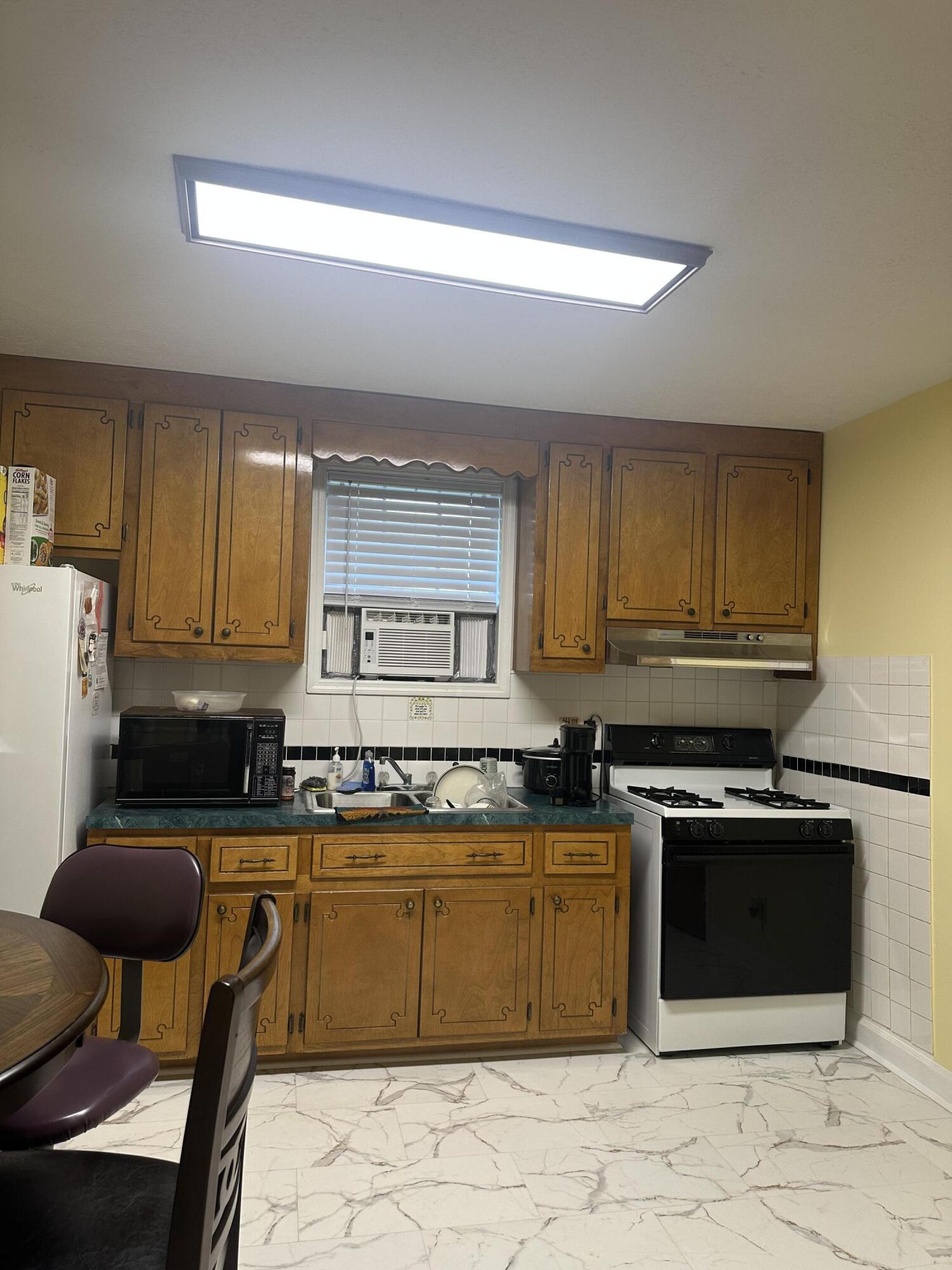 125 Cottonwood Drive