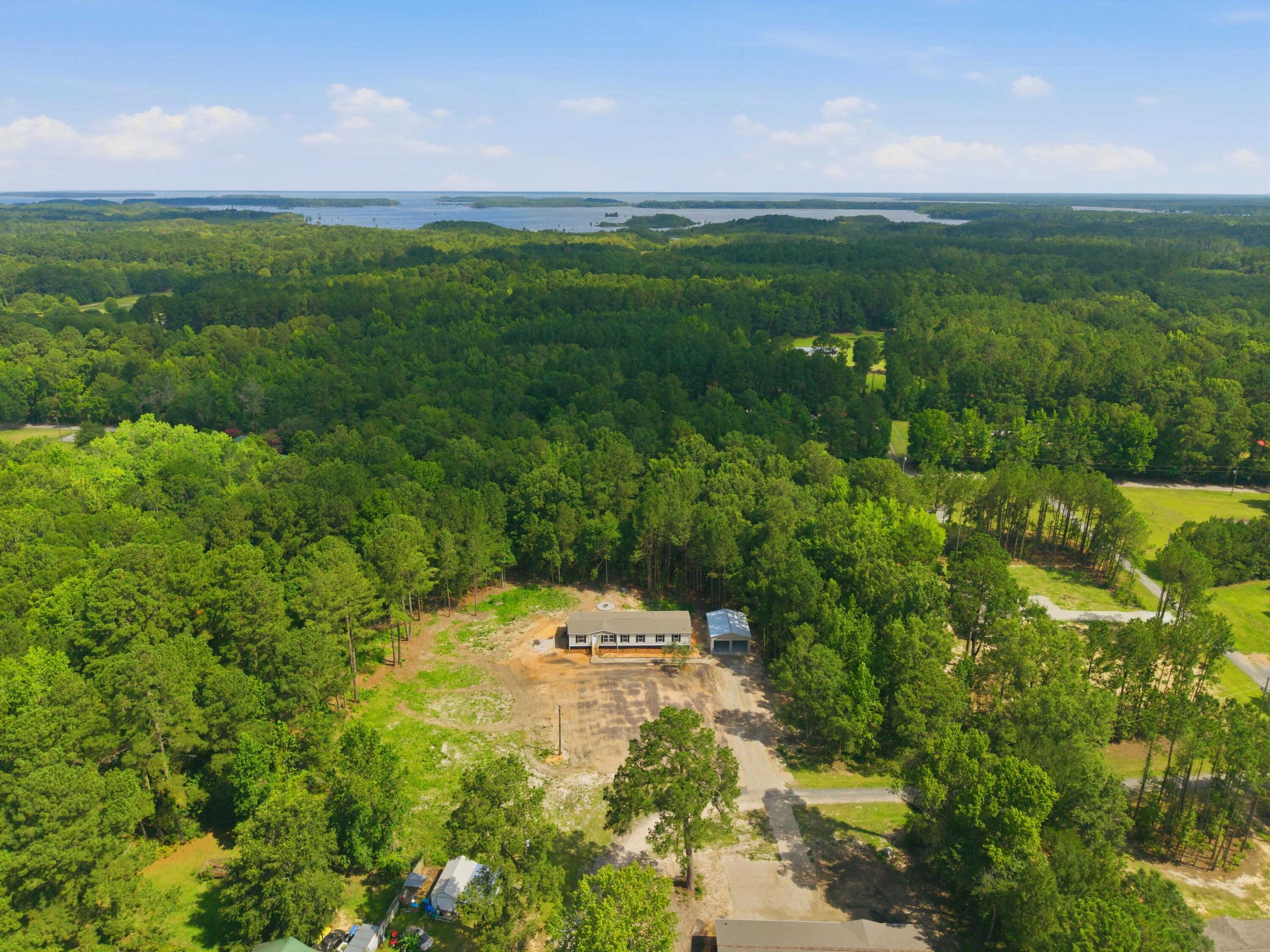 329 Hickory Nut Way