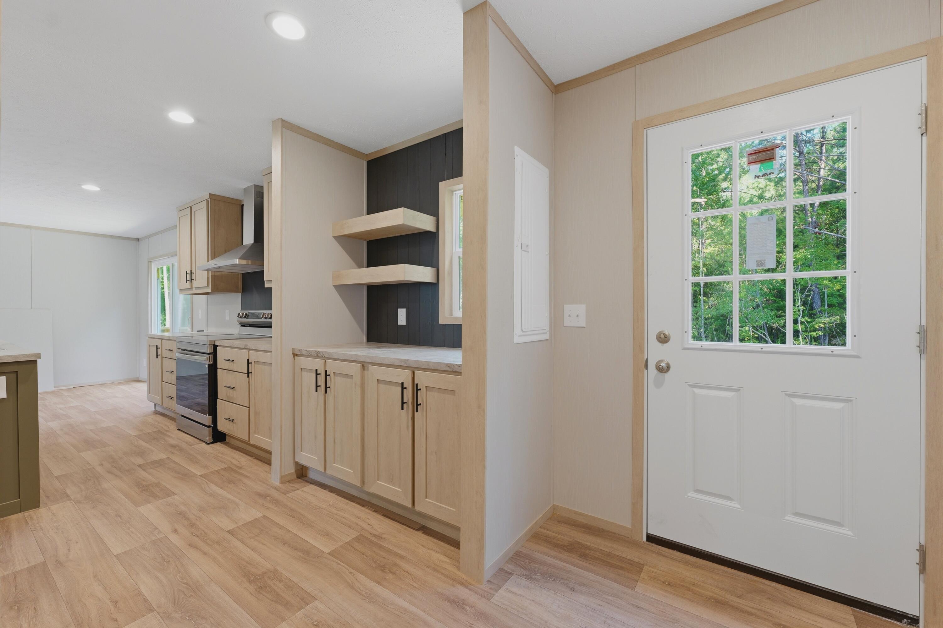 329 Hickory Nut Way