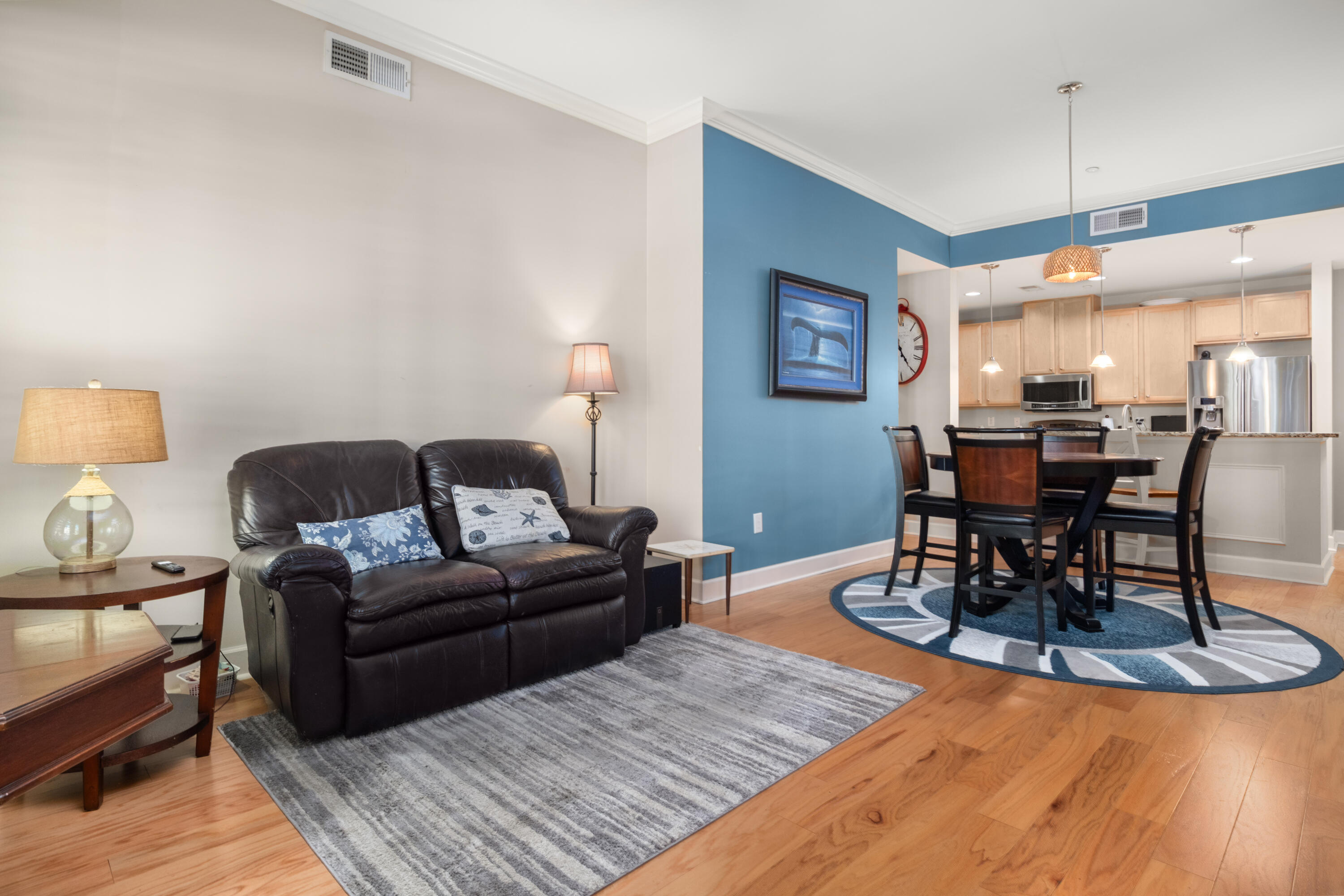 125 Pier View Street 105