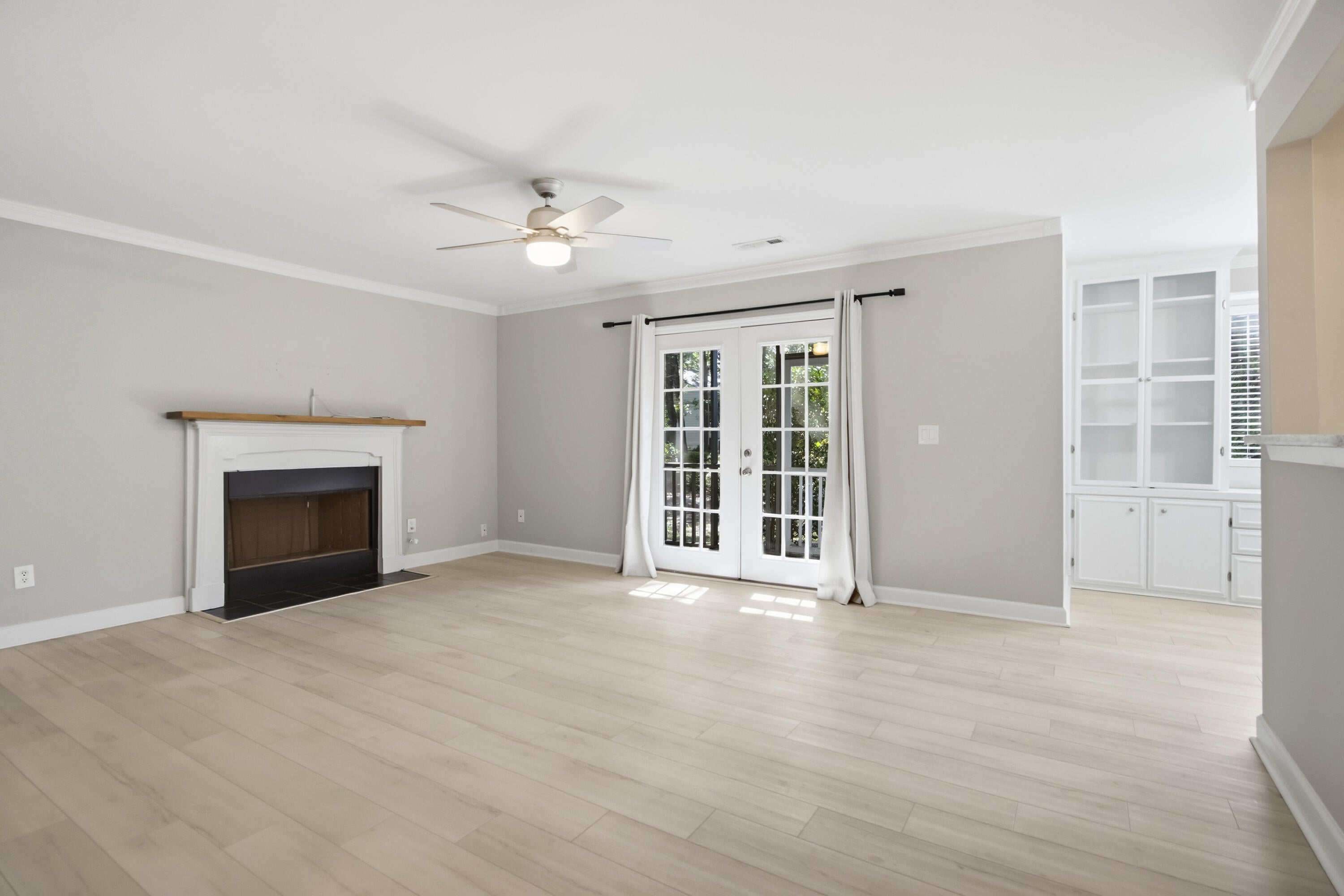 1203 Village Creek Lane 1