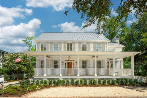 Photo of 133 Mary Street, Mount Pleasant, SC 29464 (MLS # 25025014)