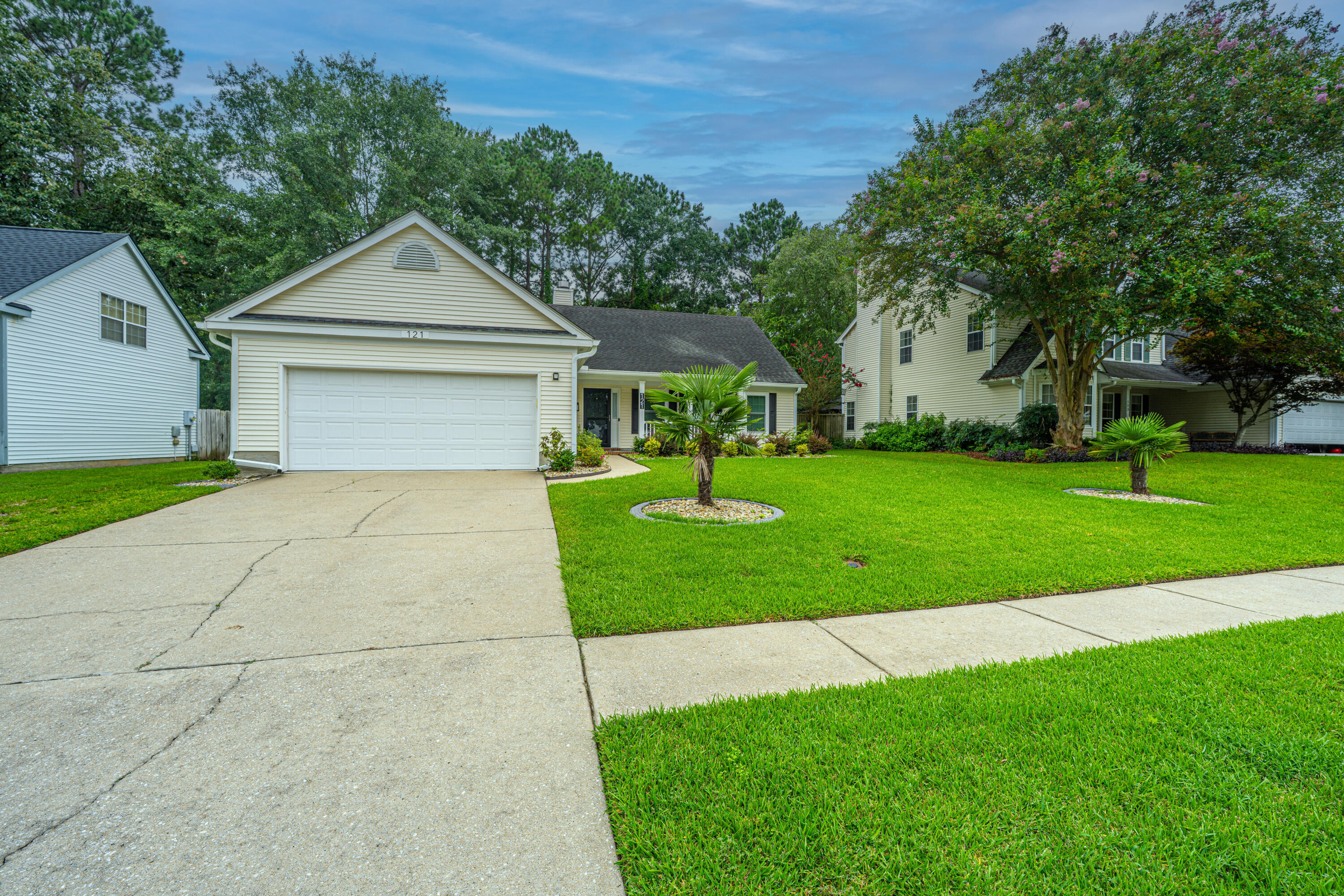 121 Chesterton Drive