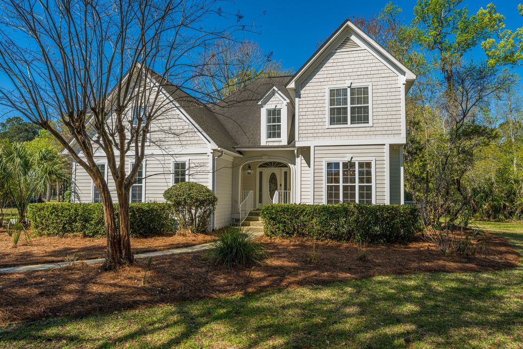 Photo of 3930 Colonel Vanderhorst Circle, Mount Pleasant, SC 29466 (MLS # 26008041)