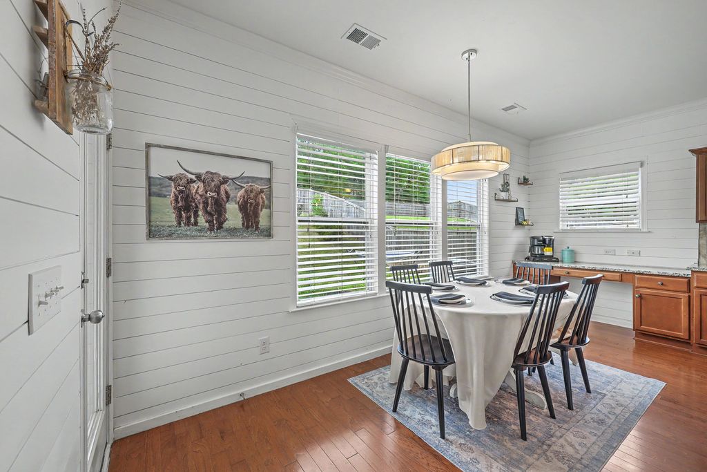 Photo of 106 Medford Drive, Summerville, SC 29485 (MLS # 26013280)
