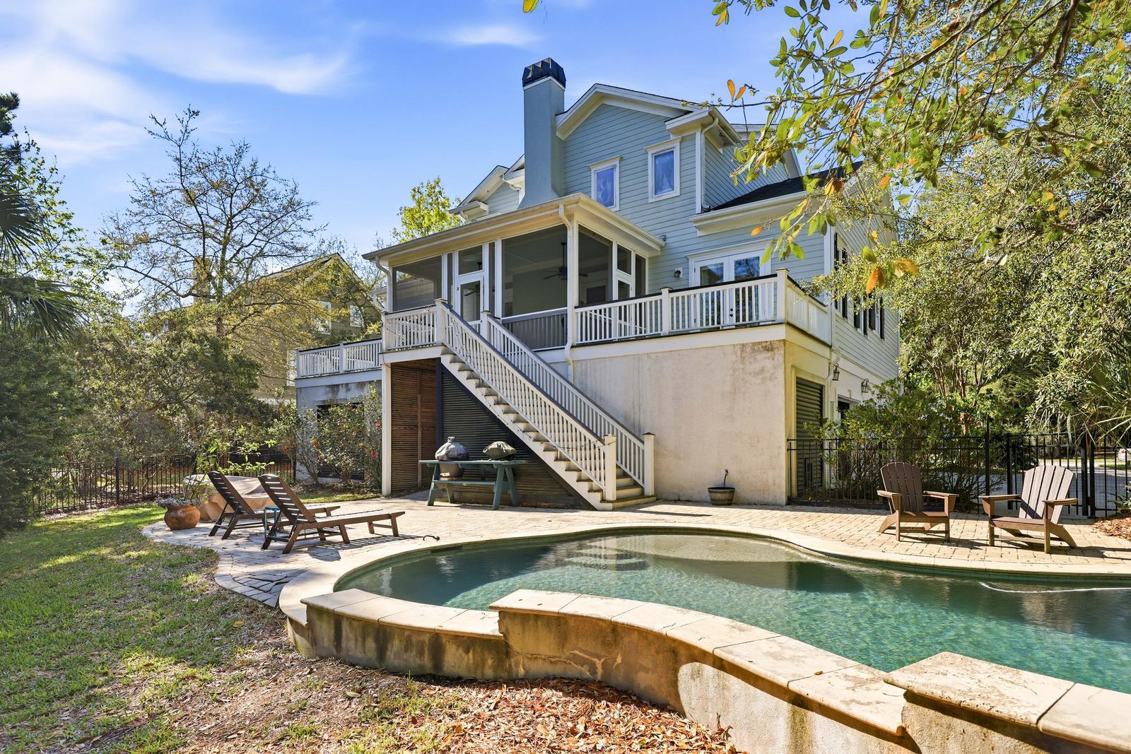 2216 Beckenham Drive