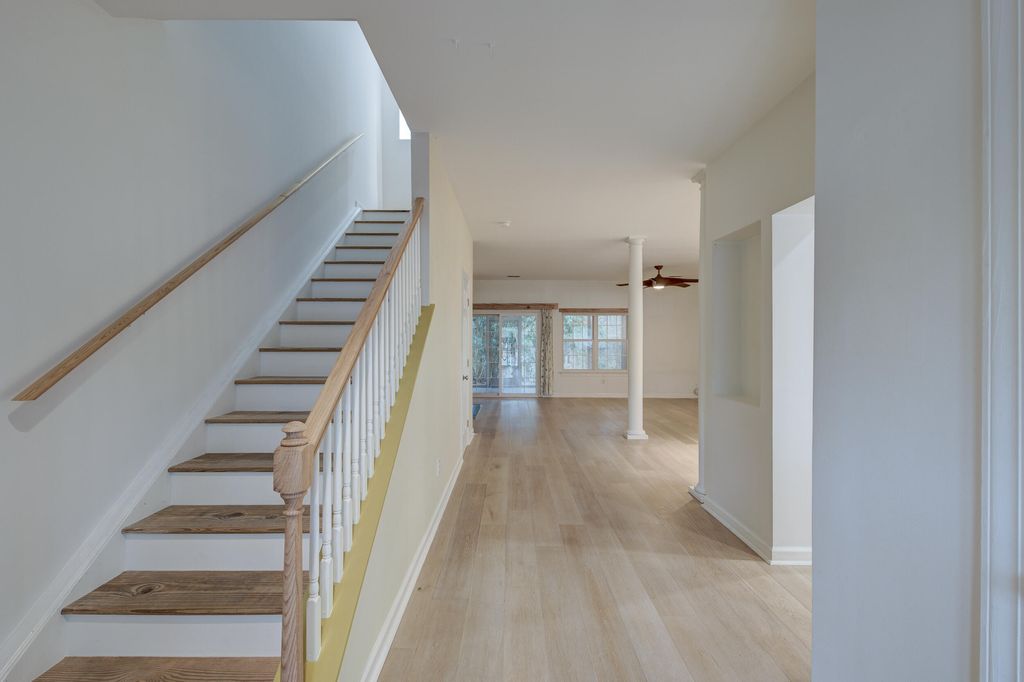 Photo of 1614 Camfield Lane, Mount Pleasant, SC 29466 (MLS # 26006061)