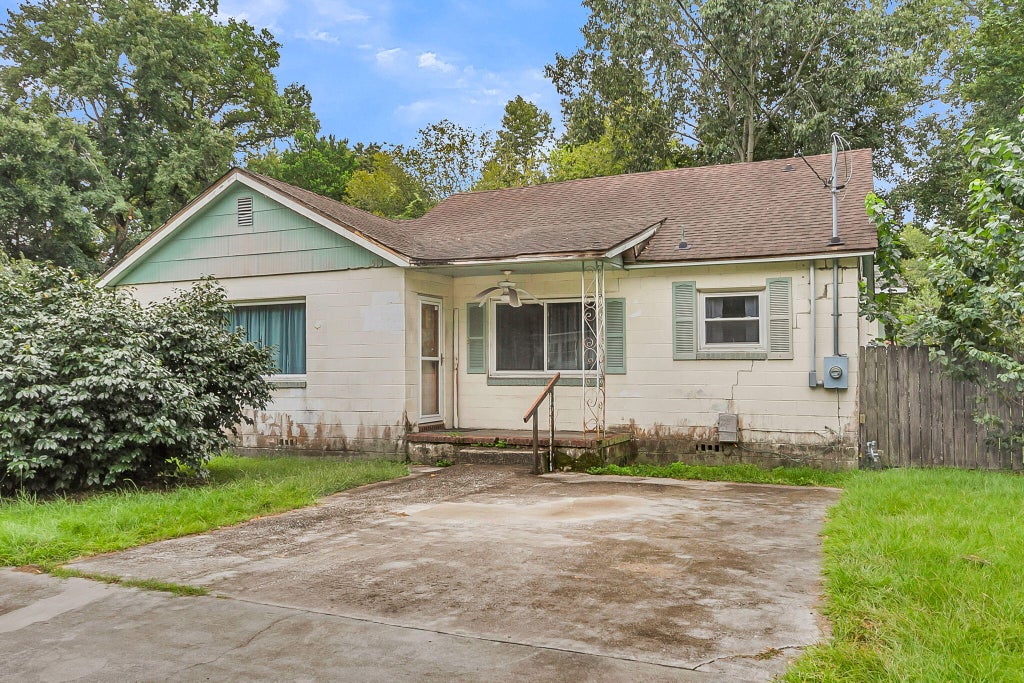 Photo of 5131 Butler Street, North Charleston, SC 29406 (MLS # 26027944)