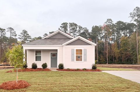 A home in Summerton