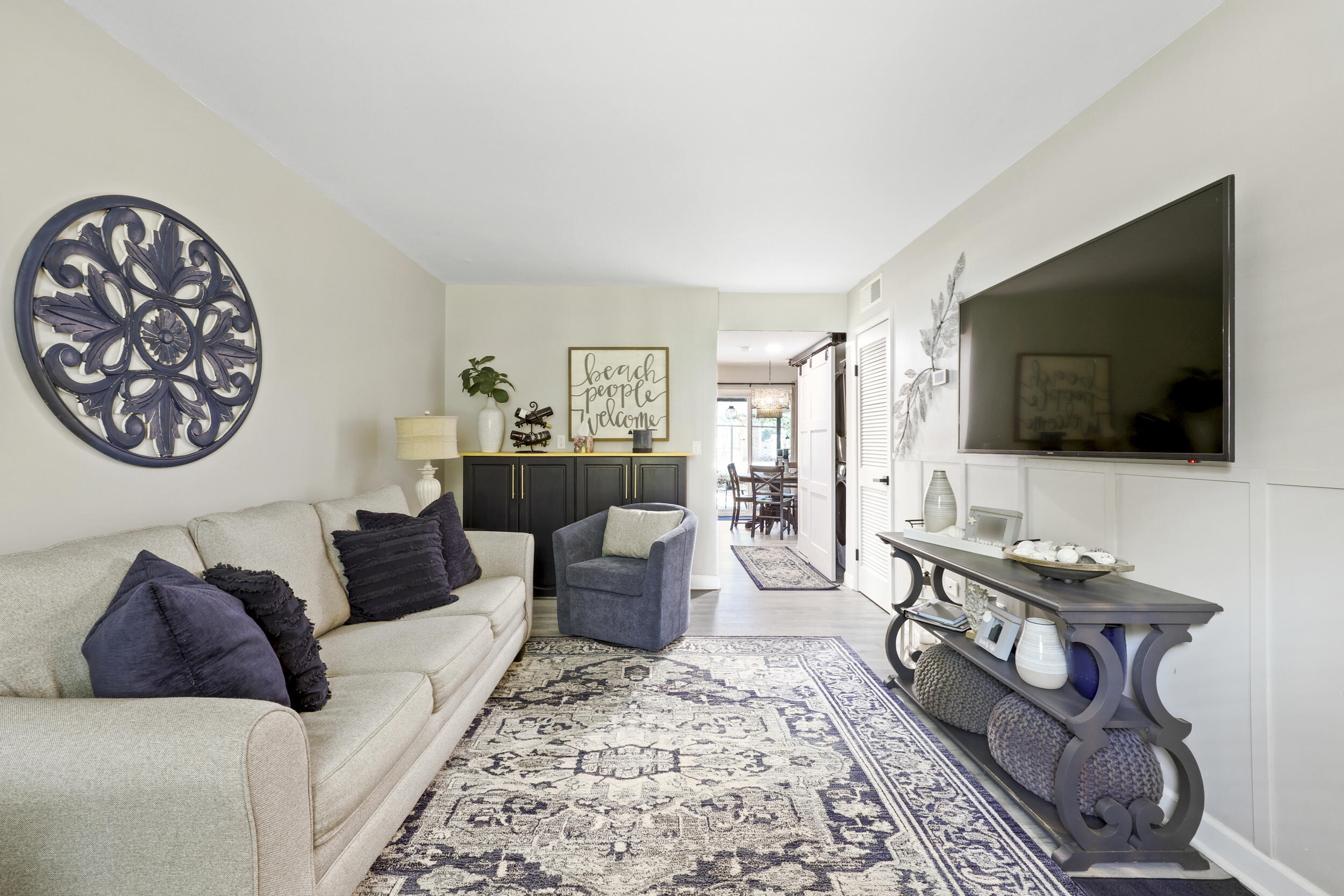 21 Rivers Point Row 9h
