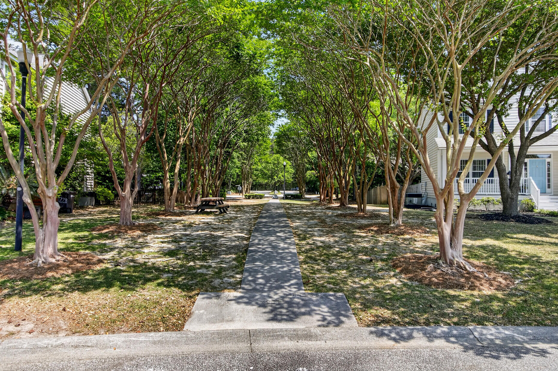 1224 Knightbridge Lane