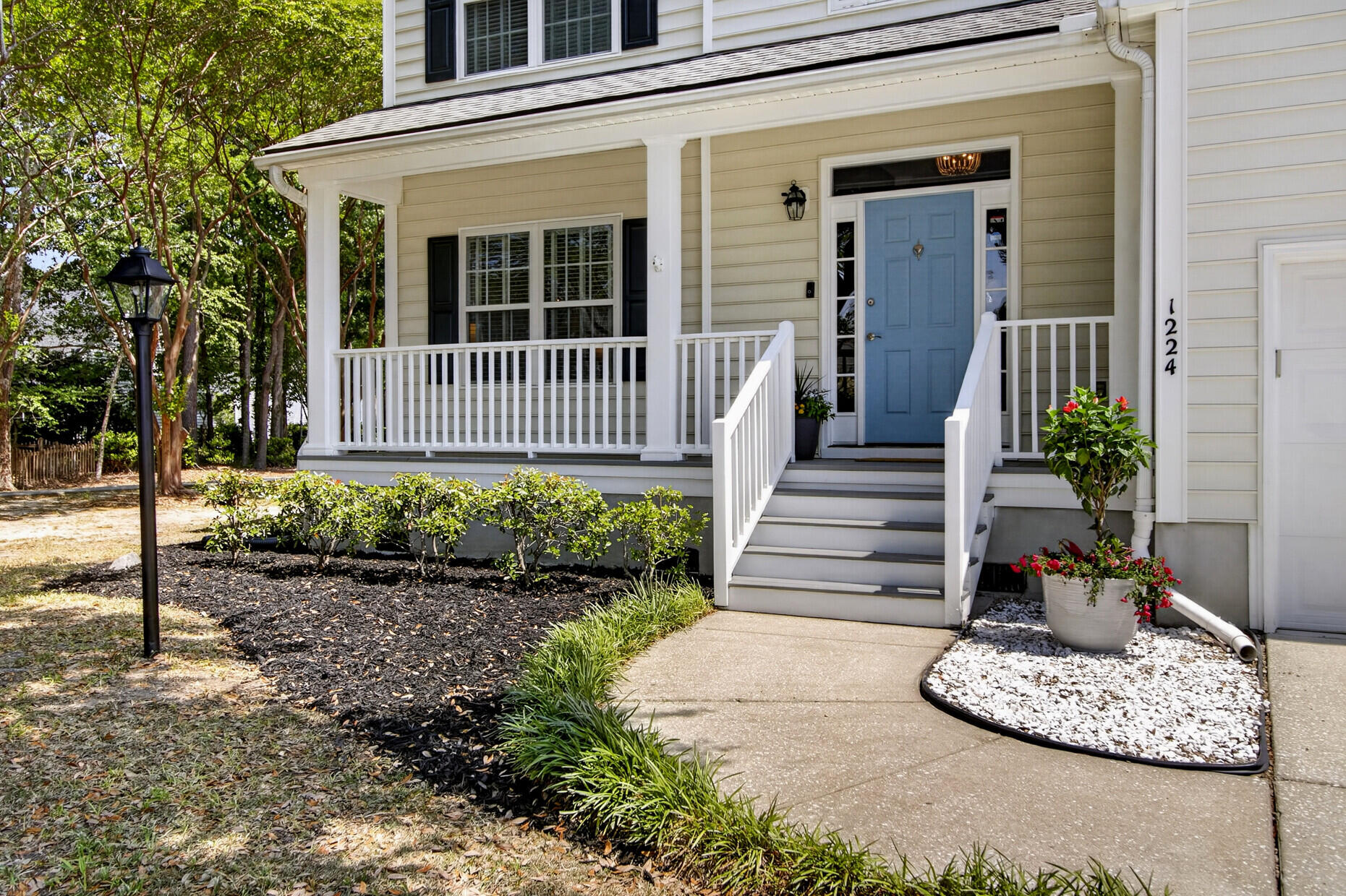 1224 Knightbridge Lane