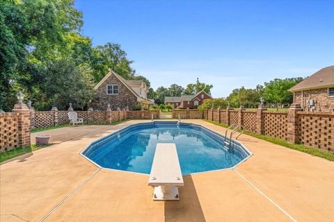 A home in Moncks Corner