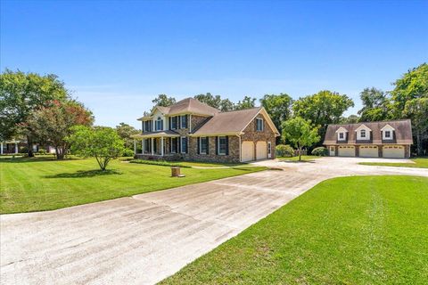 A home in Moncks Corner