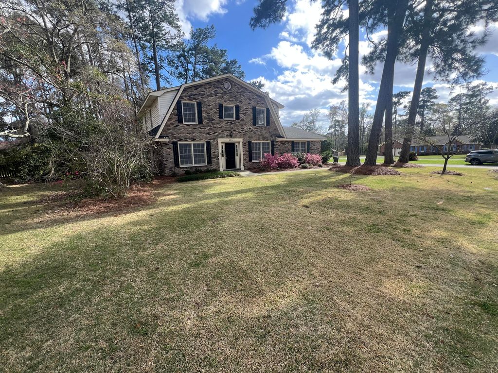 Photo of 405 Grouse Road, Summerville, SC 29485 (MLS # 26007261)