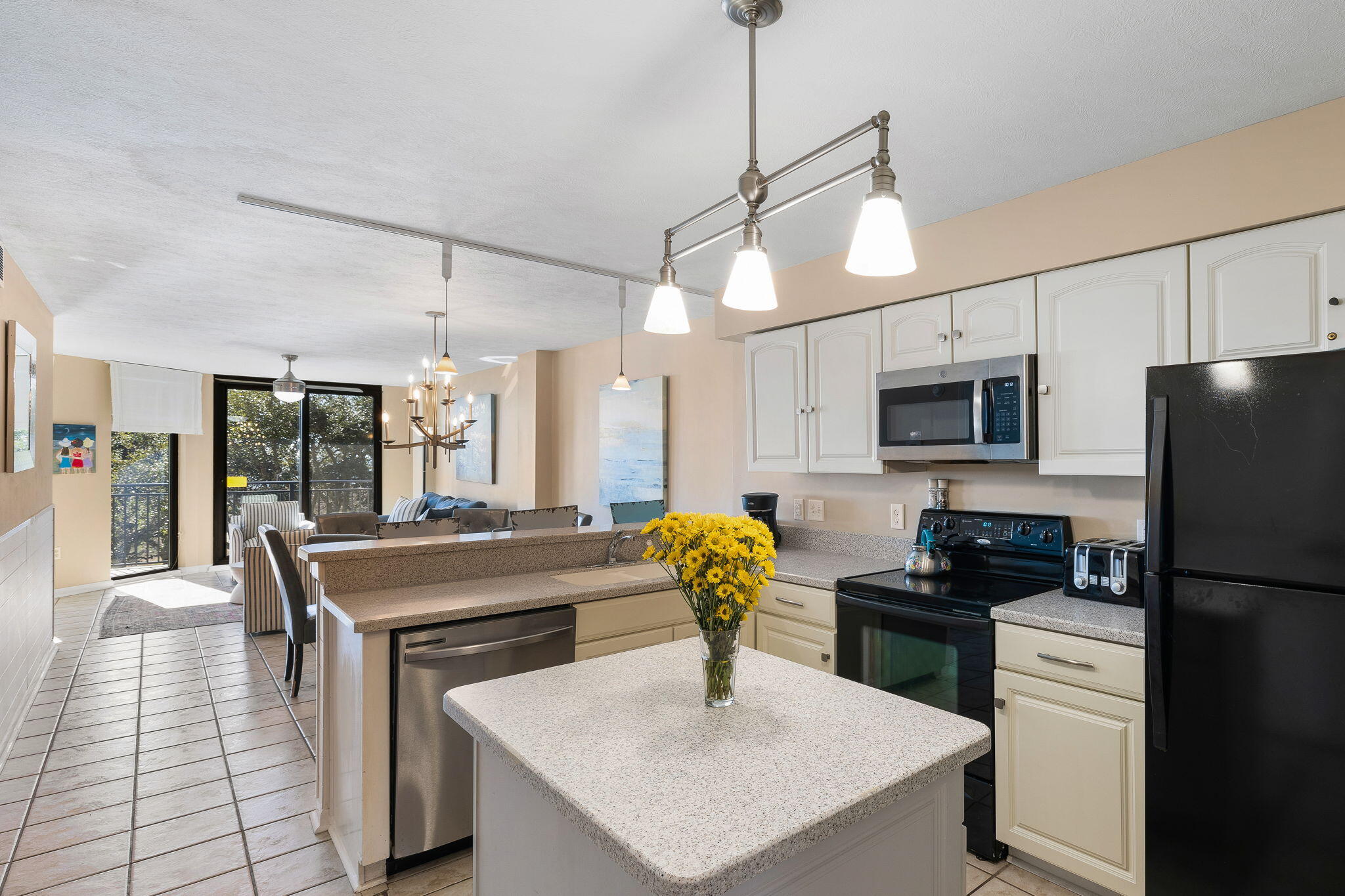 7600 Palmetto Drive D-222