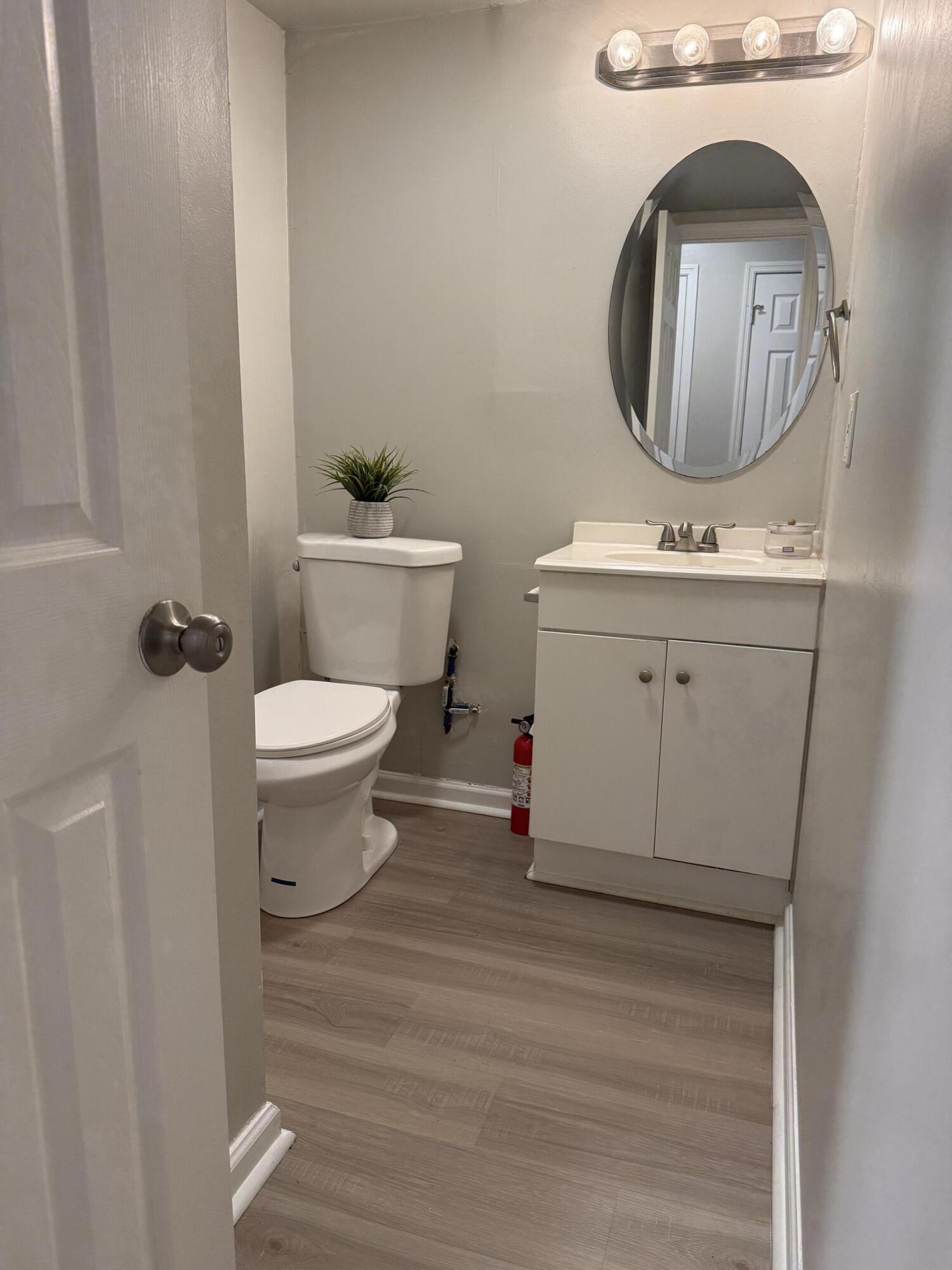 7669 Hunters Ridge Lane