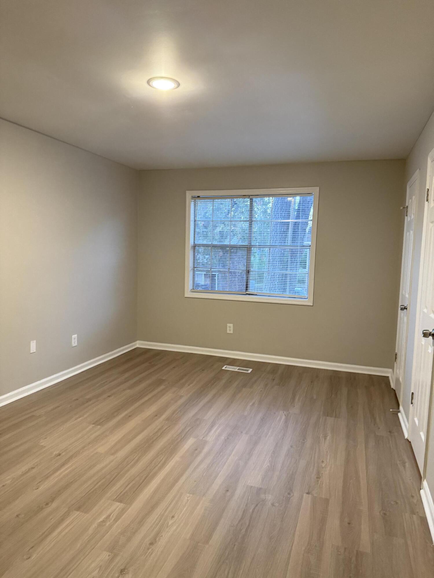 7669 Hunters Ridge Lane