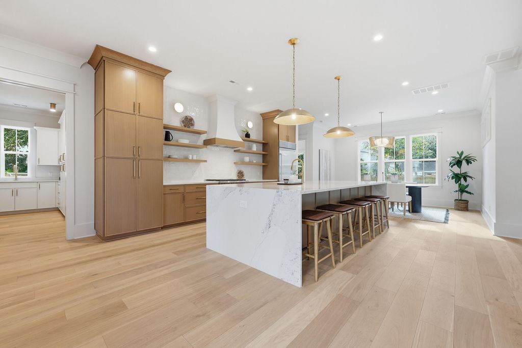 Photo of 1463 Seminole Street, Mount Pleasant, SC 29464 (MLS # 25029065)