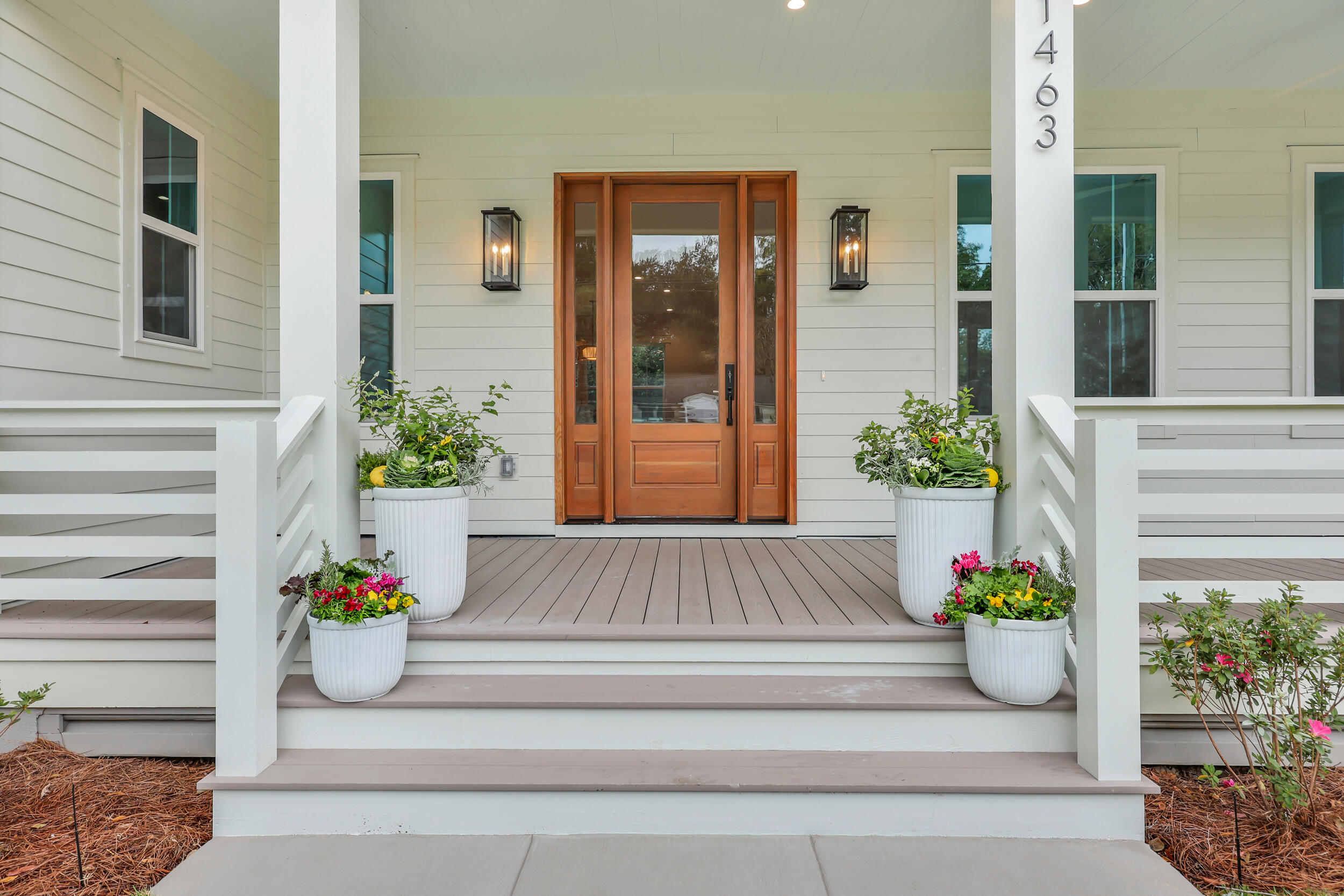 1463 Seminole Street