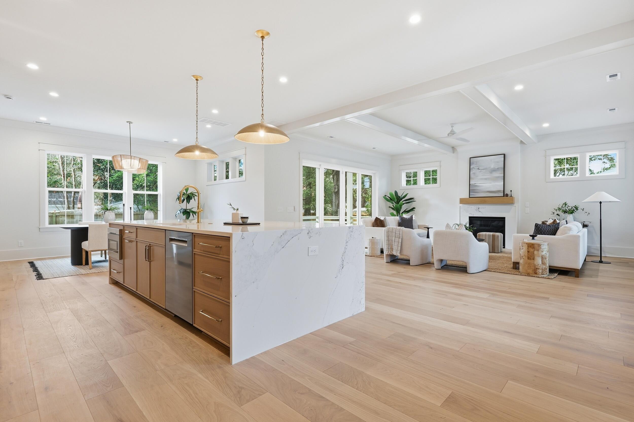 1463 Seminole Street