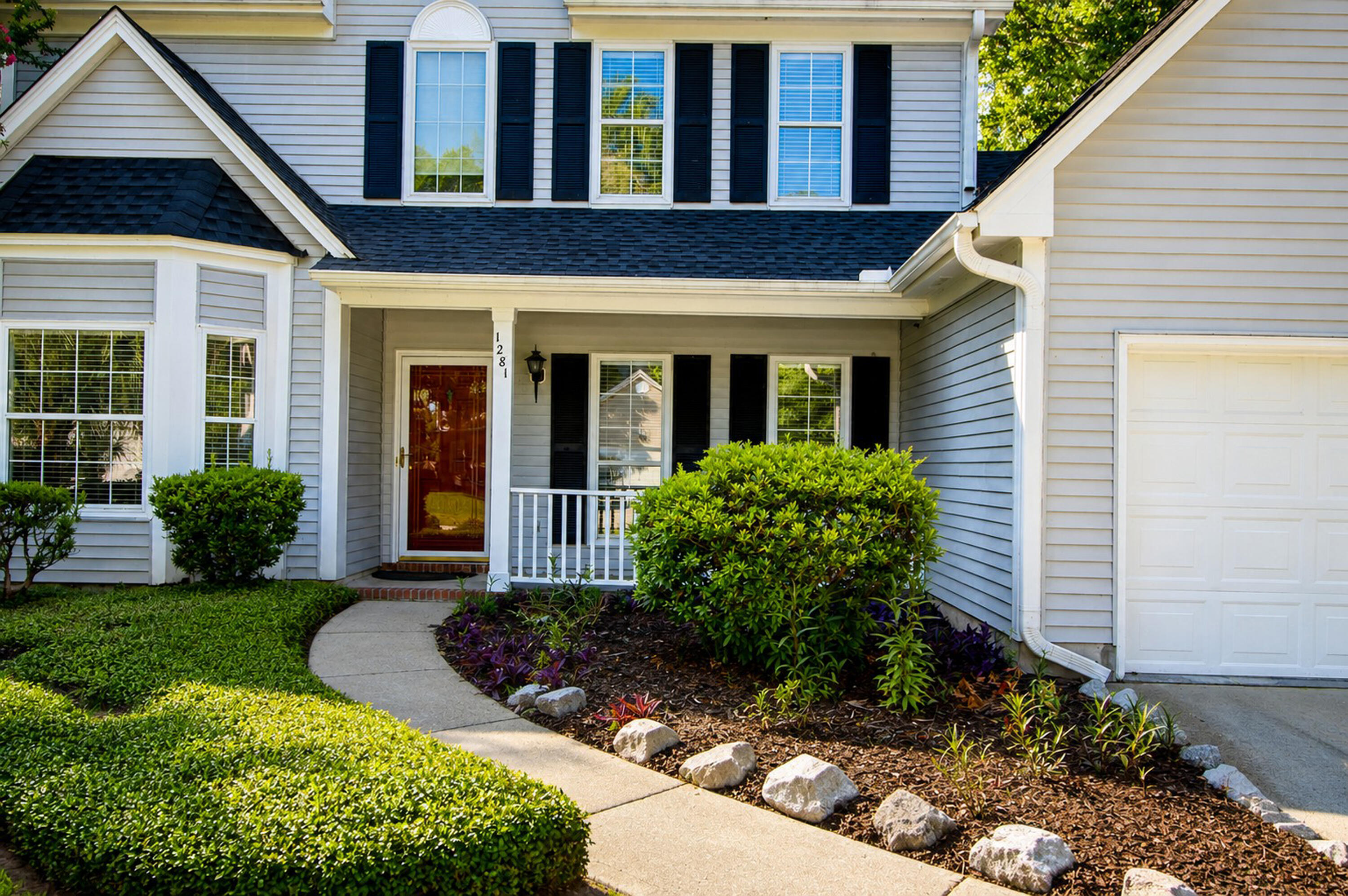 1281 Horseshoe Bend