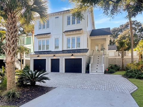 Photo of 27 22nd Avenue, Isle of Palms, SC 29451 (MLS # 25004411) Photo of 27 22nd Avenue, Isle of Palms, SC 29451 (MLS # 25004411)