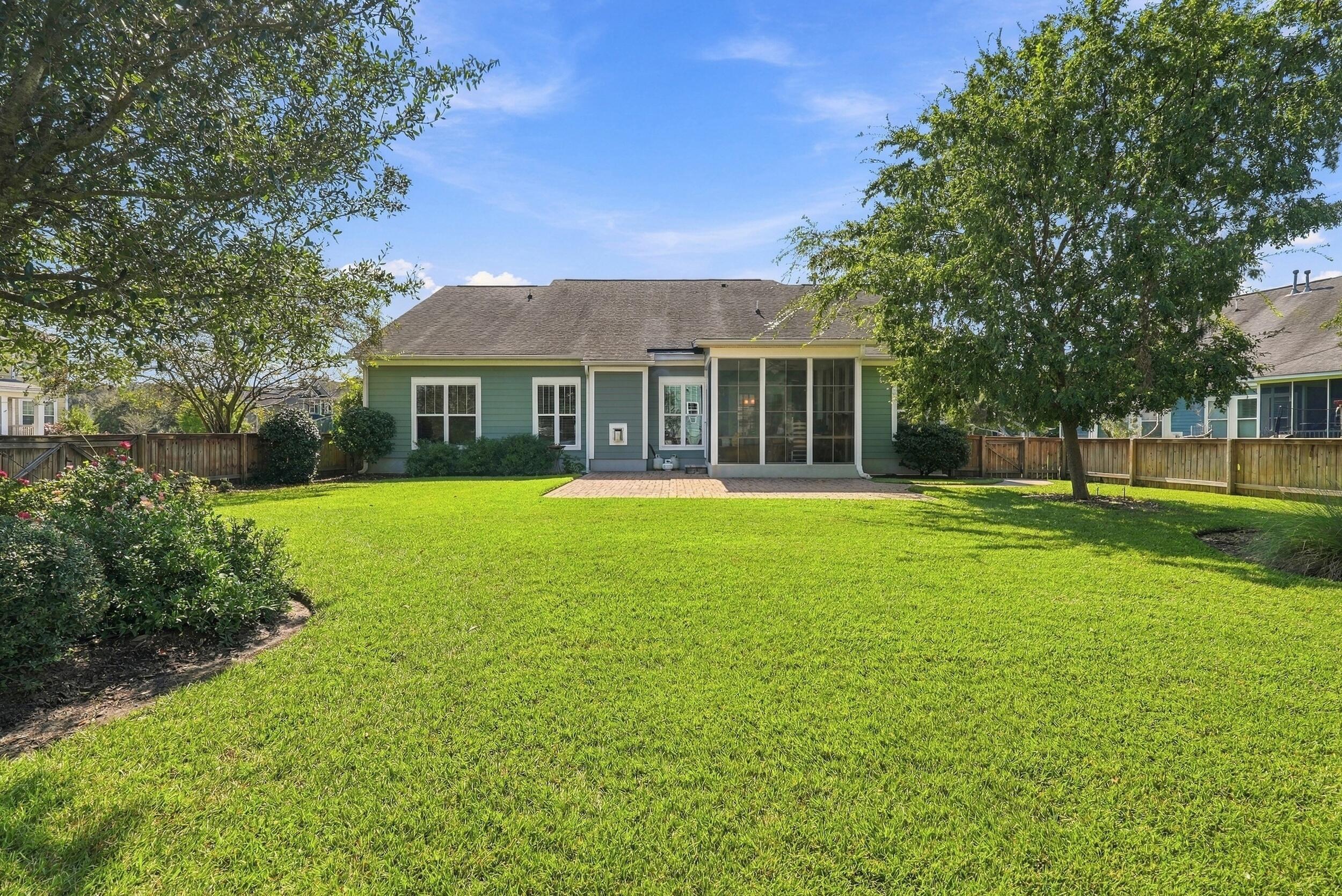 190 Carolinian Drive
