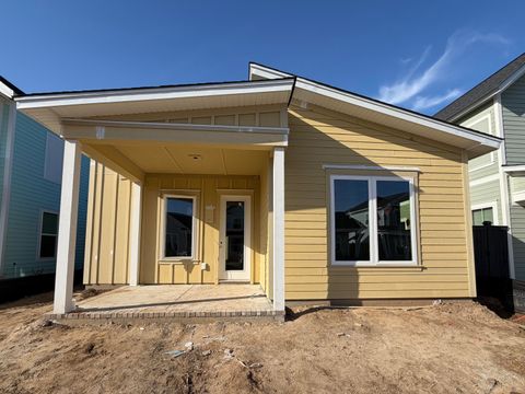 Photo of 716 Rumbling Leaf Lane, Summerville, SC 29486 (MLS # 26002245)