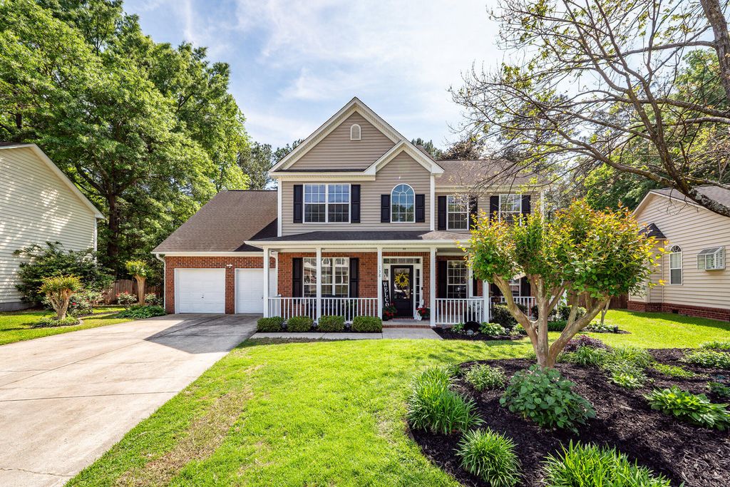 Photo of 138 Guildford Drive, Goose Creek, SC 29445 (MLS # 26010152)