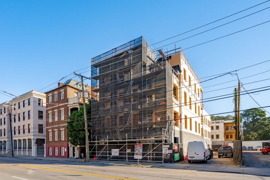 Photo of 284 Meeting Street #203, Charleston, SC 29401 (MLS # 25028394)