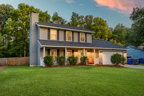 Photo of 1447 Emerald Forest Parkway, Charleston, SC 29414 (MLS # 25018976)