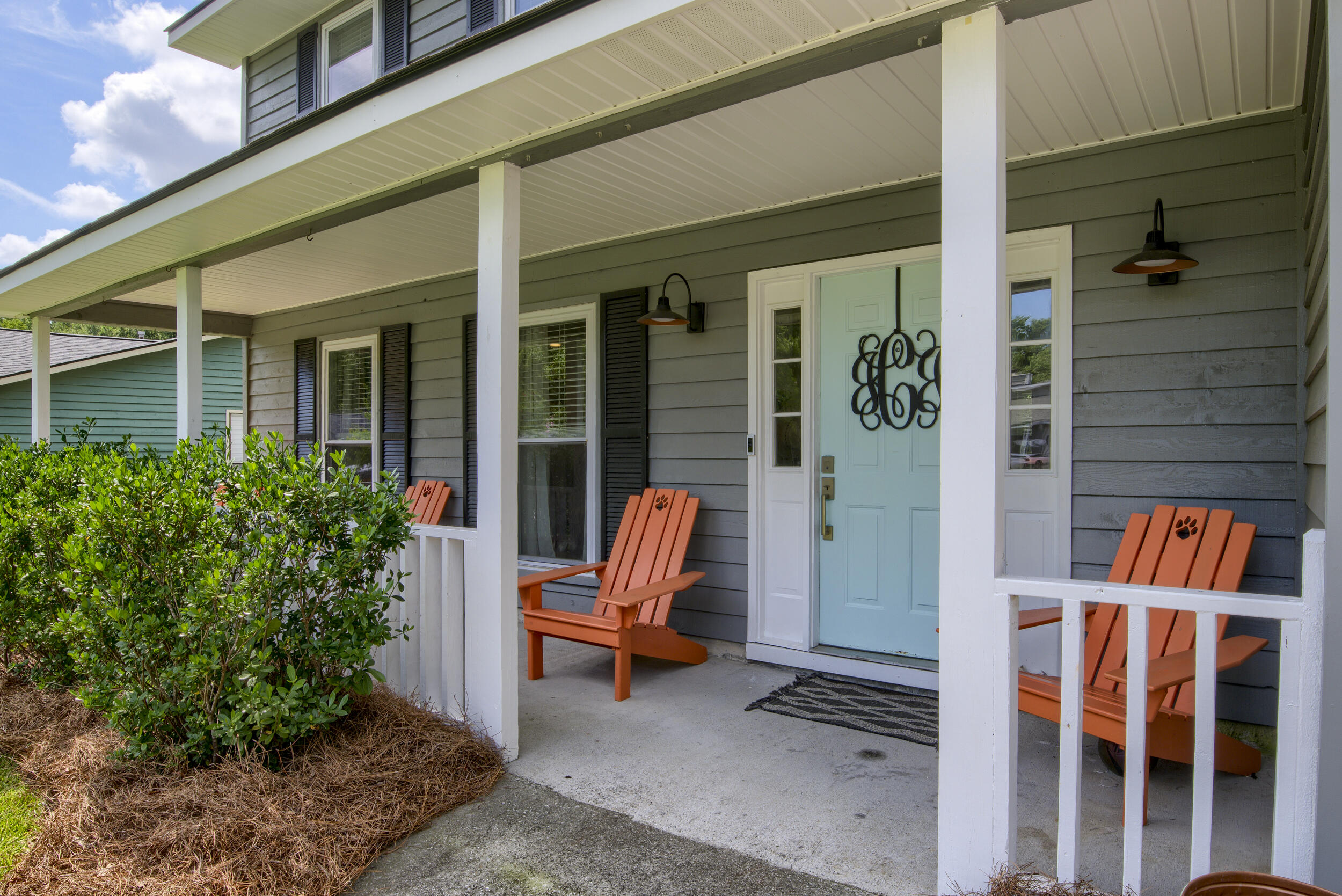 1447 Emerald Forest Parkway